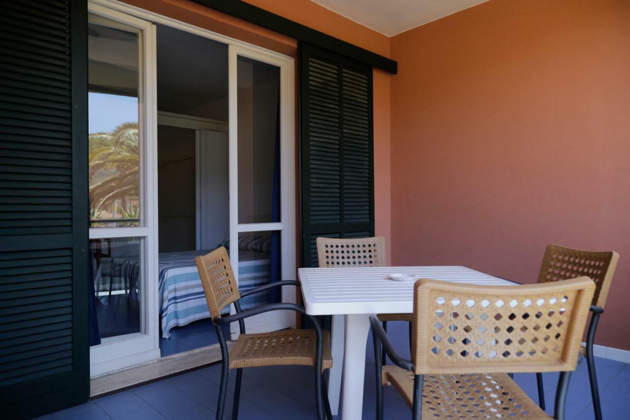 Appartamenti Maricampo By Helloelba Marina di Campo Exteriör bild